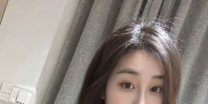 ༊越秀红颜舌吻大长腿